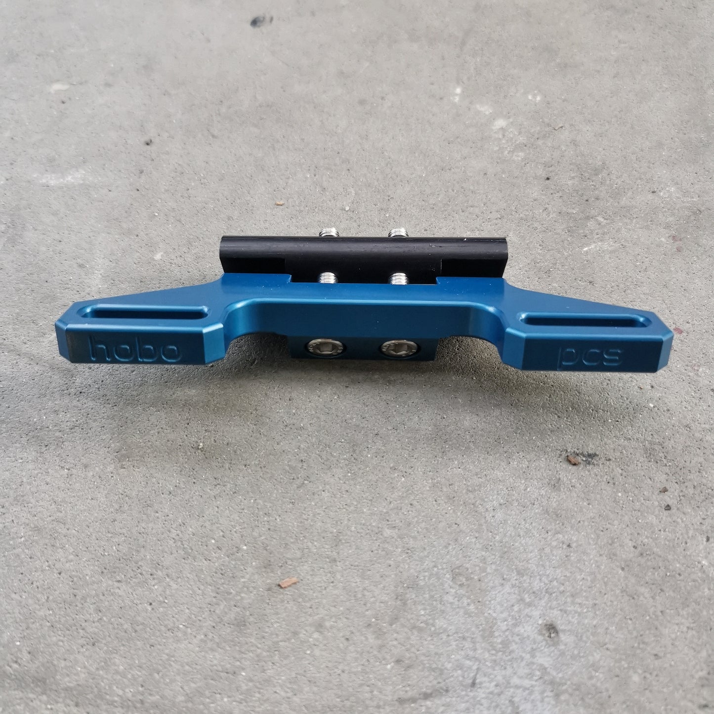 Restuvus Saddlebag Mount, Blue