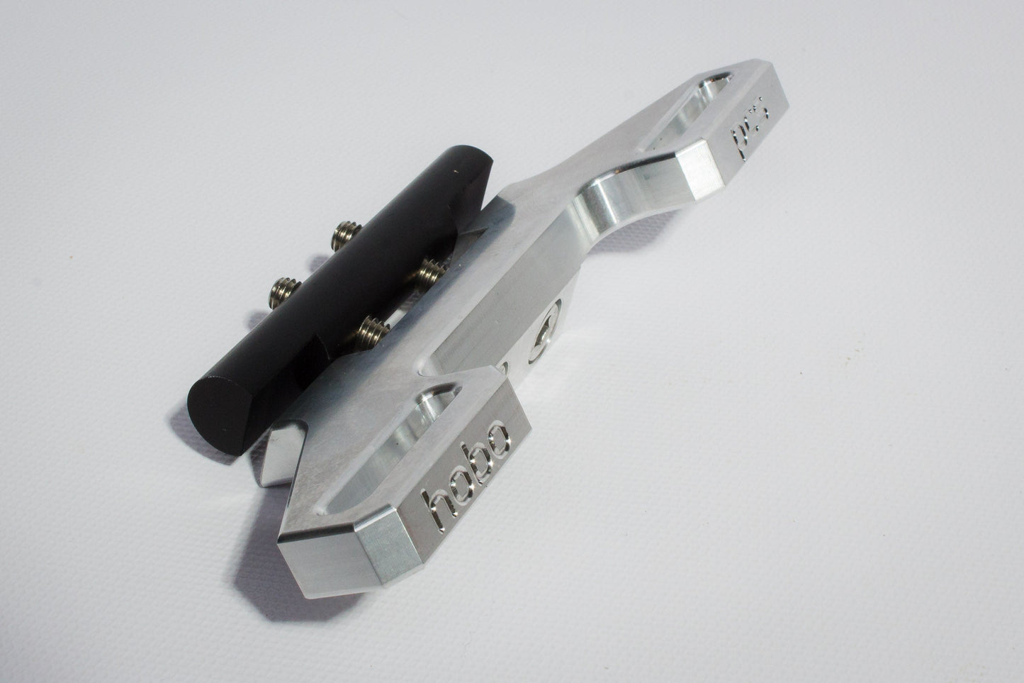 Restuvus Saddlebag Mount, Silver