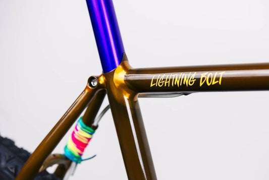 Dyn's Low Trail Randonneur: Crust Lightning Bolt