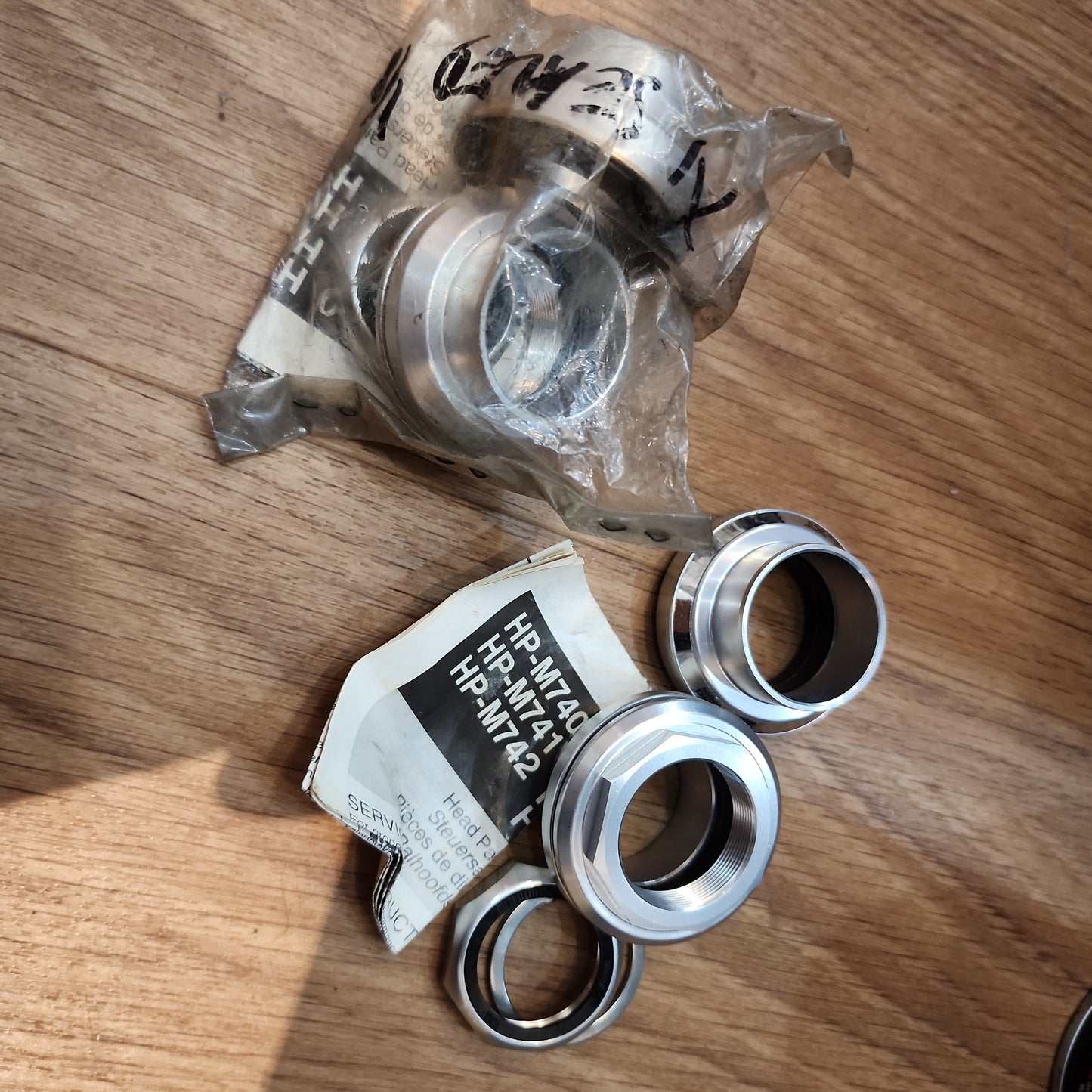 Retro Shimano Deore XT headset