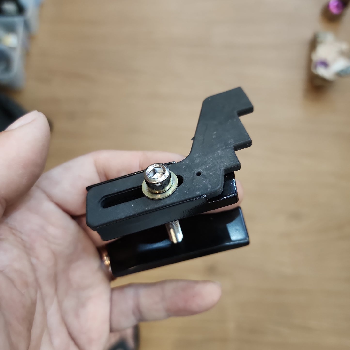 Retro Anti Chain suck thingy