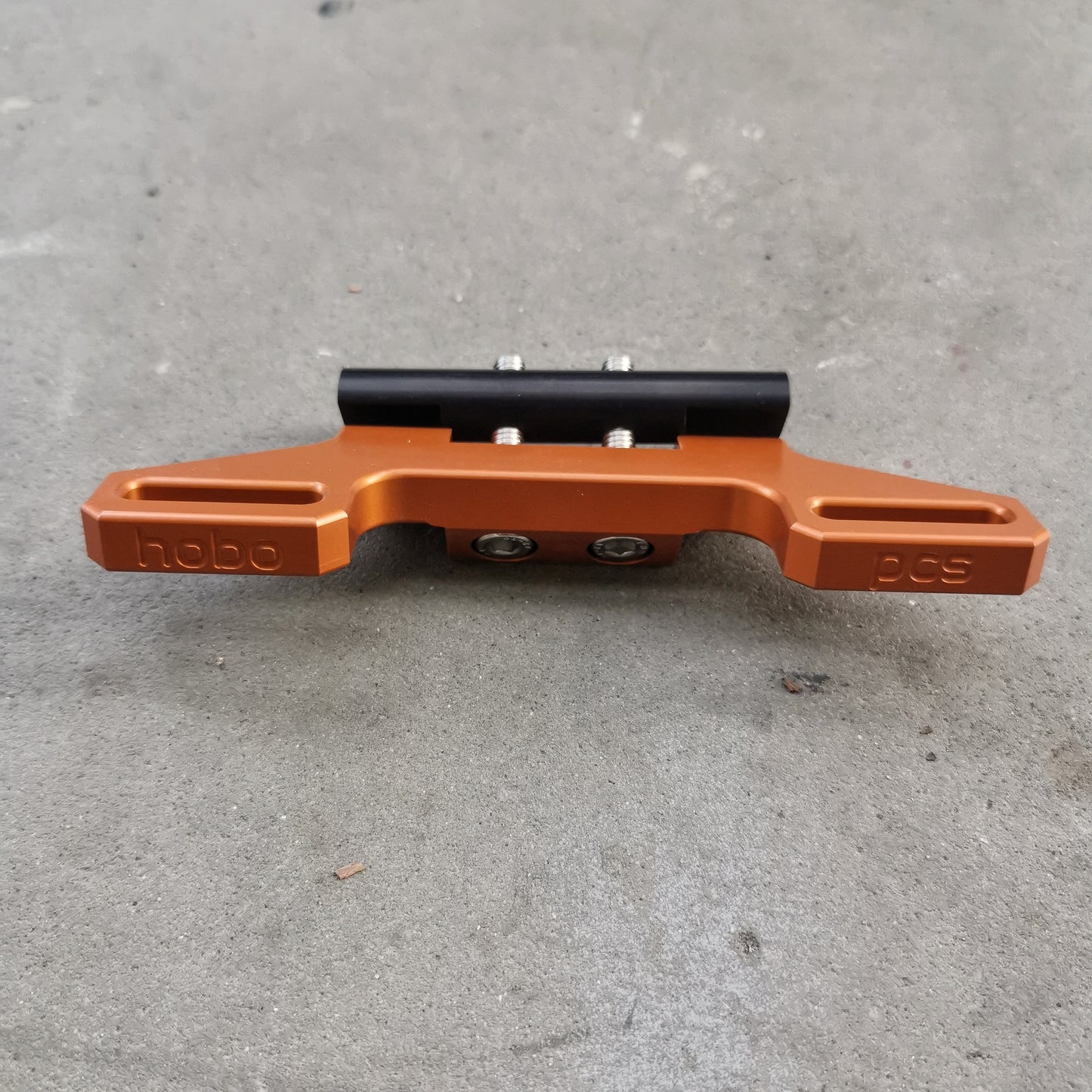 Restuvus Saddlebag Mount, Orange