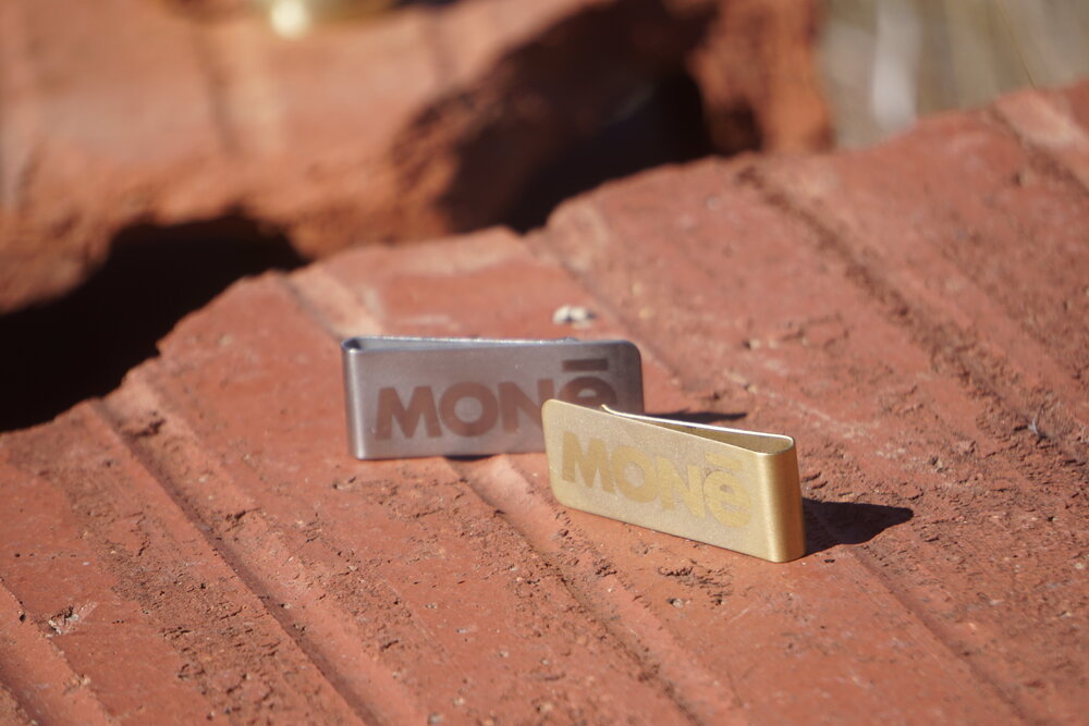 Mone Clip