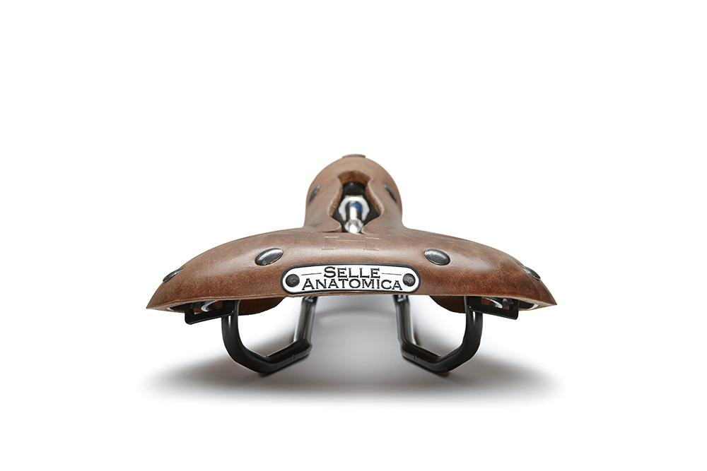 H1 Touring Saddle, Tool Leather, Gun Metal Rivets