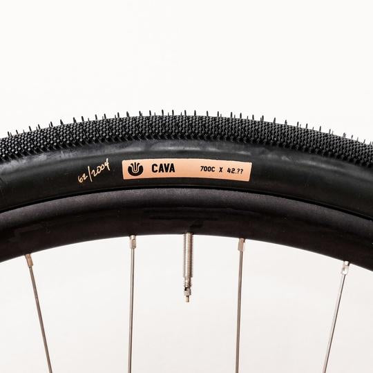Cava Robusto Tyres, 700c x 42.??, Black