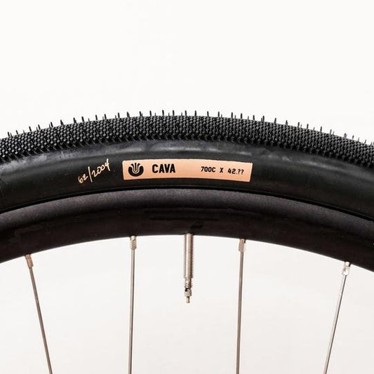 Cava Robusto Tyres, 700c x 42.??, Black