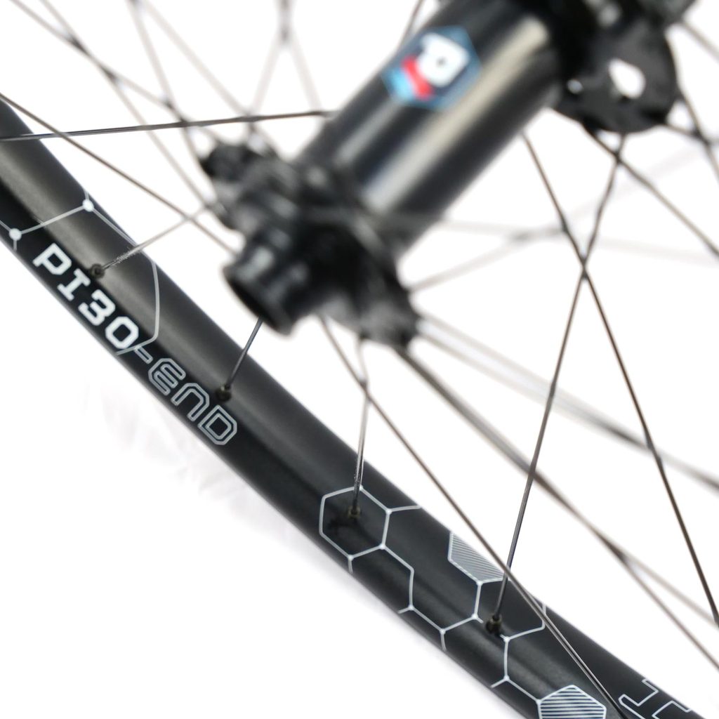 PI30-END Enduro 27.5” Wheelset, Boost 6-bolt, SRAM